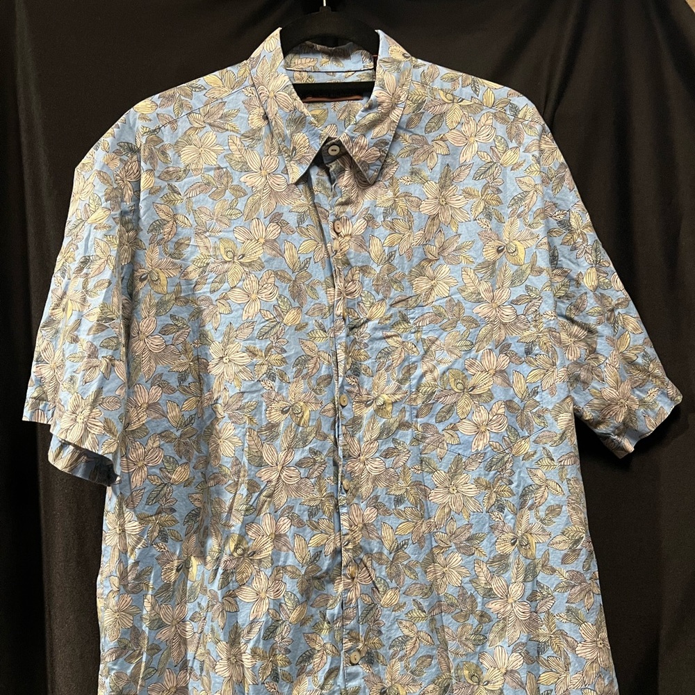 Tori Richard Blue and Tan Floral Hawaiian Shirt - Picture 3 of 8